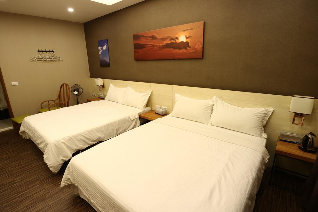 טאינאן Cozy Cozy Hostel מראה חיצוני תמונה