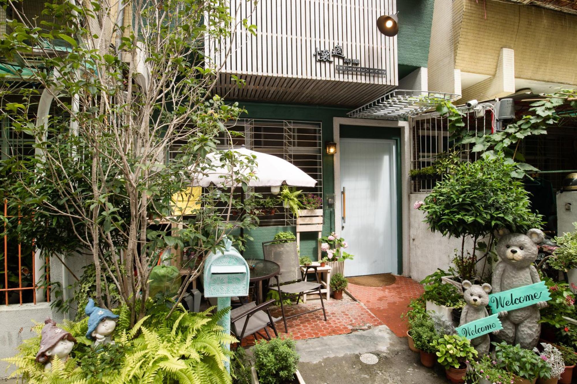 טאינאן Cozy Cozy Hostel מראה חיצוני תמונה