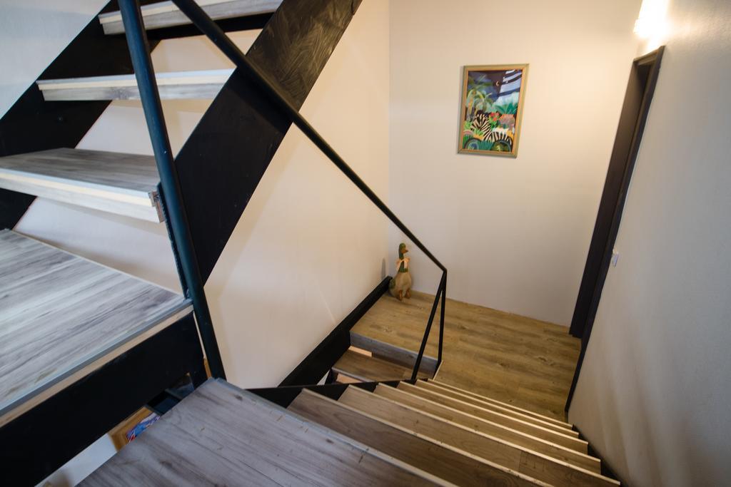 טאינאן Cozy Cozy Hostel מראה חיצוני תמונה